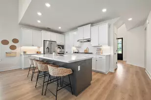 997 Sage Thrasher Cir, Dripping Springs, TX 78620 - Photo 8