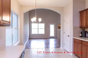 102 Buck Shot Ct, Bastrop, TX 78602 - Photo 10