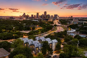 1500 Summit St, Austin, TX 78741 - Photo 4