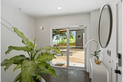 1500 Summit Street #5, Austin, TX 78741 - Photo 32