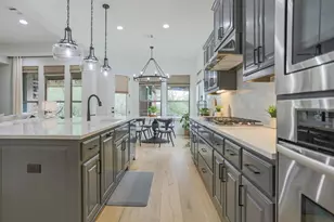 208 Mirafield Ln, Austin, TX 78737 - Photo 4