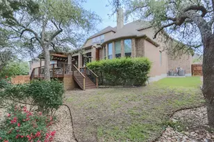 208 Mirafield Ln, Austin, TX 78737 - Photo 38
