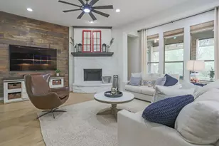 208 Mirafield Ln, Austin, TX 78737 - Photo 10