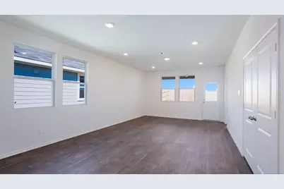 127 Orange Flame Boulevard, Uhland, TX 78640 - Photo 10