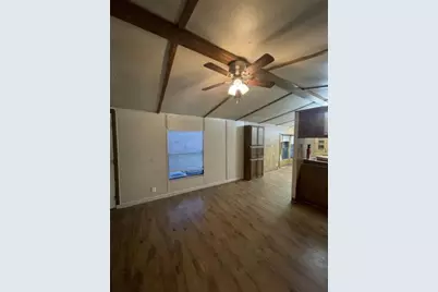 410 W North Street, Kyle, TX 78640 - Photo 2