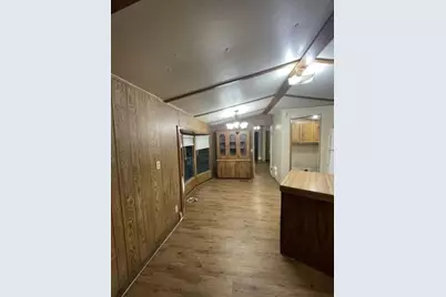 410 W North Street, Kyle, TX 78640 - Photo 4