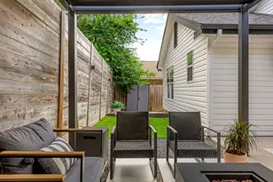 2508 E 9th St, Austin, TX 78702 - Photo 24