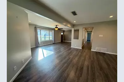 9712 Springdale Road, Austin, TX 78754 - Photo 10