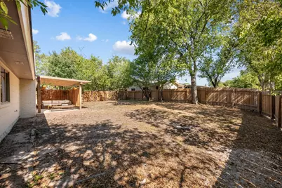 1400 Cripple Creek Drive, Austin, TX 78758 - Photo 38