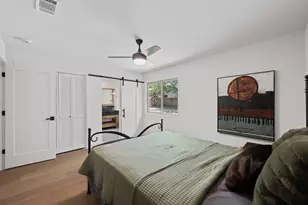 1400 Cripple Creek Dr, Austin, TX 78758 - Photo 24