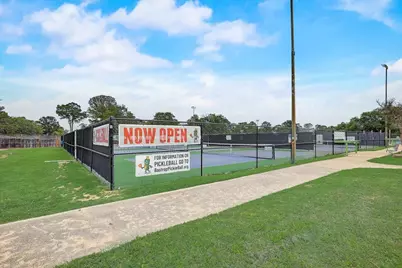 157 E Keanahalululu Lane, Bastrop, TX 78602 - Photo 12