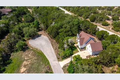1306 Daviot Drive, Spicewood, TX 78669 - Photo 18