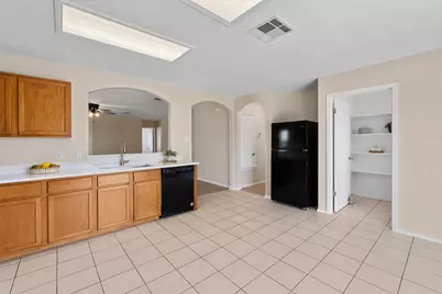 100 Bennett Cove, Hutto, TX 78634 - Photo 12