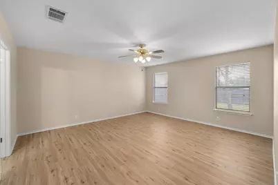 100 Bennett Cove, Hutto, TX 78634 - Photo 14