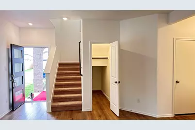 138 Milliner Loop, Hutto, TX 78634 - Photo 6