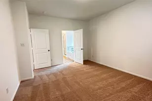 138 Milliner Loop, Hutto, TX 78634 - Photo 14