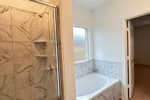 138 Milliner Loop, Hutto, TX 78634 - Photo 16