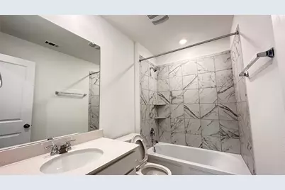 138 Milliner Loop, Hutto, TX 78634 - Photo 32