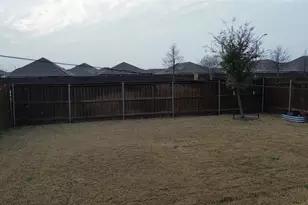 138 Milliner Loop, Hutto, TX 78634 - Photo 34