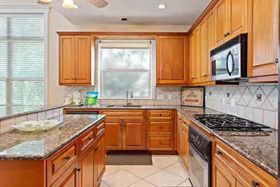 2800 Waymaker Way #24, Austin, TX 78746 - Photo 8