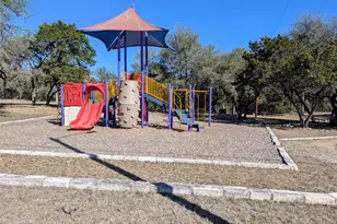 2008 Lancaster St, San Marcos, TX 78666 - Photo 32