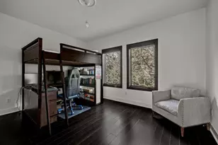 4720 Rockcliff Rd, Austin, TX 78746 - Photo 32
