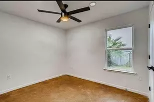 7102 Villita Avenida St, Austin, TX 78741 - Photo 8