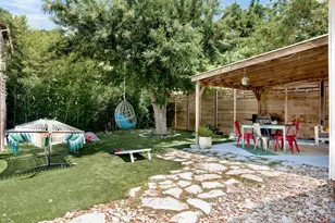 1127 Hollow Creek Dr, Austin, TX 78704 - Photo 10