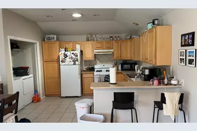 106 Franklin Boulevard #B, Austin, TX 78751 - Photo 2