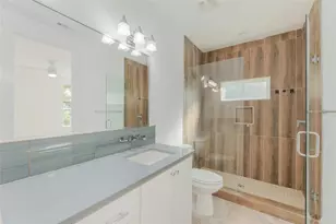 1114 Walton Ln, Austin, TX 78721 - Photo 22