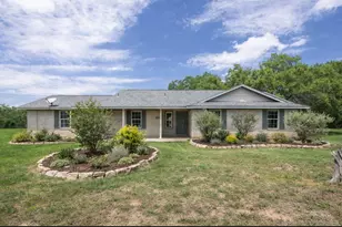 801 John Knox Rd, Fischer, TX 78623 - Photo 1