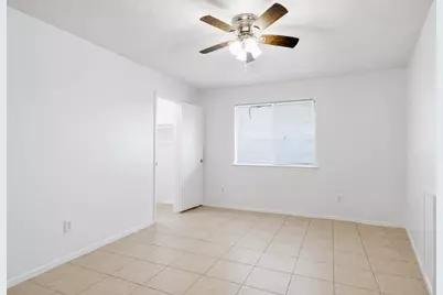 2412 Burleson Court #B, Austin, TX 78741 - Photo 6