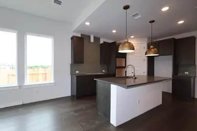 537 Bloomington Loop, Hutto, TX 78634 - Photo 12