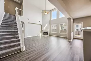 701 Crestwood Ln, Round Rock, TX 78665 - Photo 4