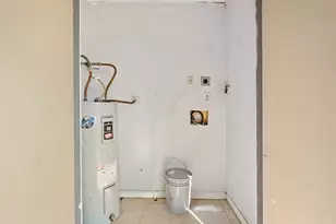 1840 Burton Dr, Austin, TX 78741 - Photo 14