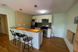 304 E 33rd St, Austin, TX 78705 - Photo 2