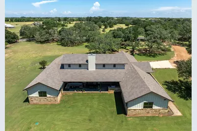 101 Shady Oaks Trail, Liberty Hill, TX 78642 - Photo 36