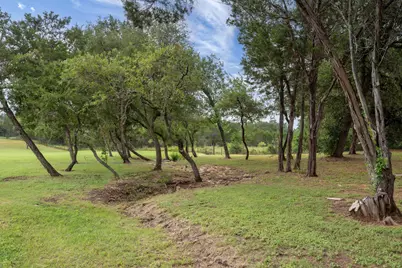 101 Shady Oaks Trail, Liberty Hill, TX 78642 - Photo 32