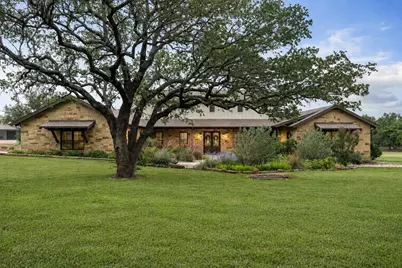 101 Shady Oaks Trail, Liberty Hill, TX 78642 - Photo 2