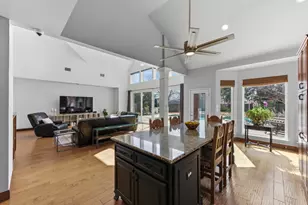 5705 Ballenton Ct, Austin, TX 78739 - Photo 10