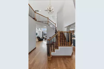 5705 Ballenton Court, Austin, TX 78739 - Photo 18