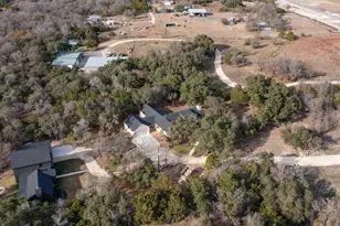 2887 Co Rd 255, Georgetown, TX 78633 - Photo 32