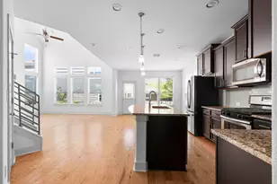 7208 Bertram Ct, Austin, TX 78741 - Photo 10