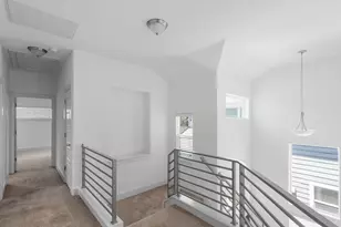 7208 Bertram Ct, Austin, TX 78741 - Photo 16