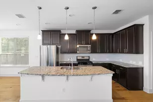 7208 Bertram Ct, Austin, TX 78741 - Photo 36