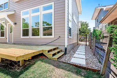 7208 Bertram Court, Austin, TX 78741 - Photo 26