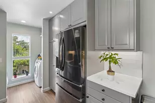 2450 Wickersham Ln, Austin, TX 78741 - Photo 8