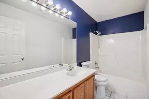 105 Daisy Ln, Bastrop, TX 78602 - Photo 12