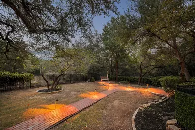 11400 Woodland Hills Trail, Austin, TX 78732 - Photo 4