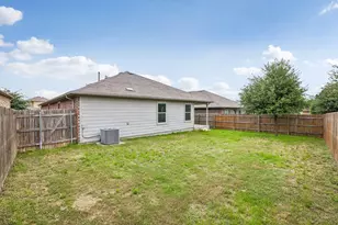 10604 Menominee Falls Ln, Austin, TX 78754 - Photo 36